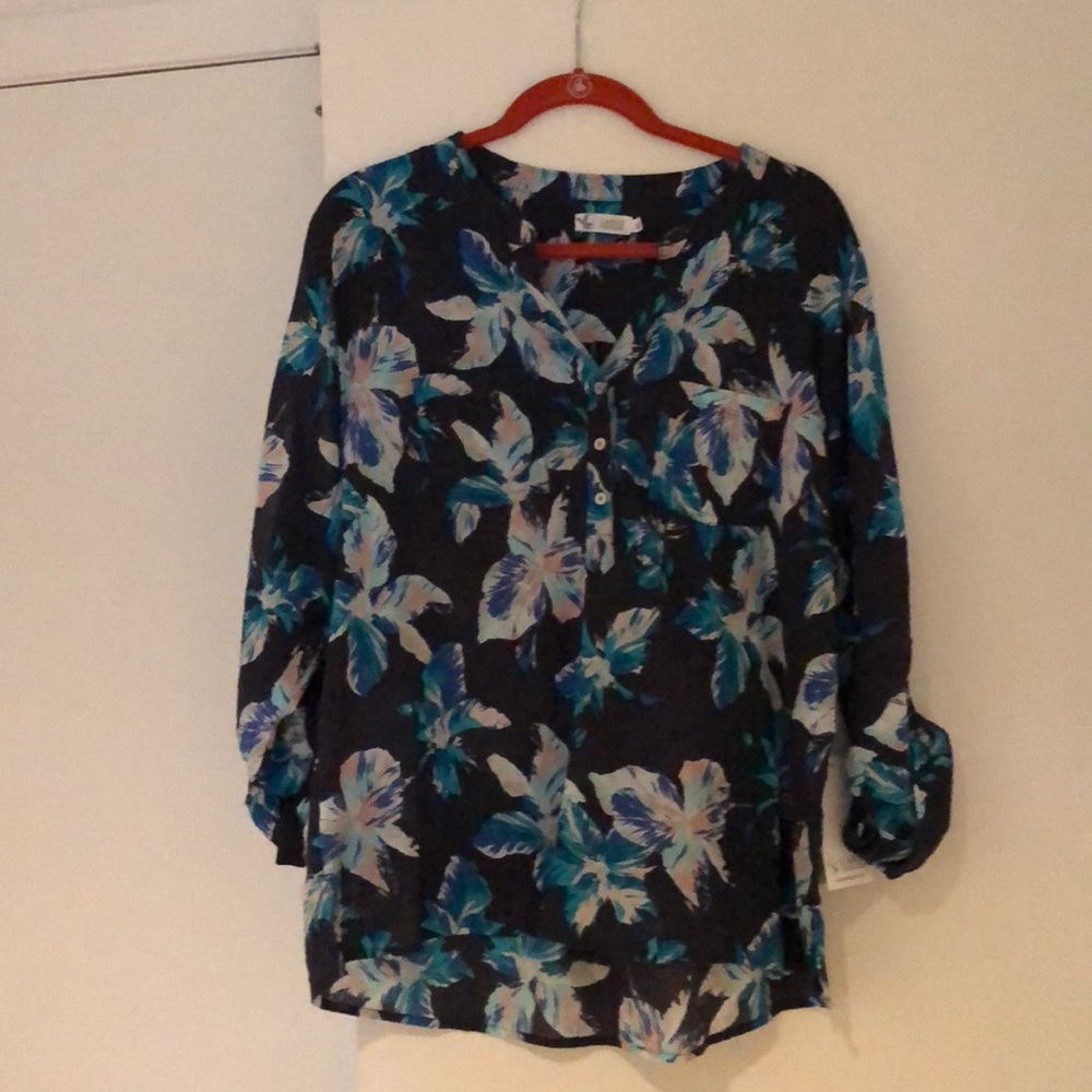 Carve shirt brand new with tags